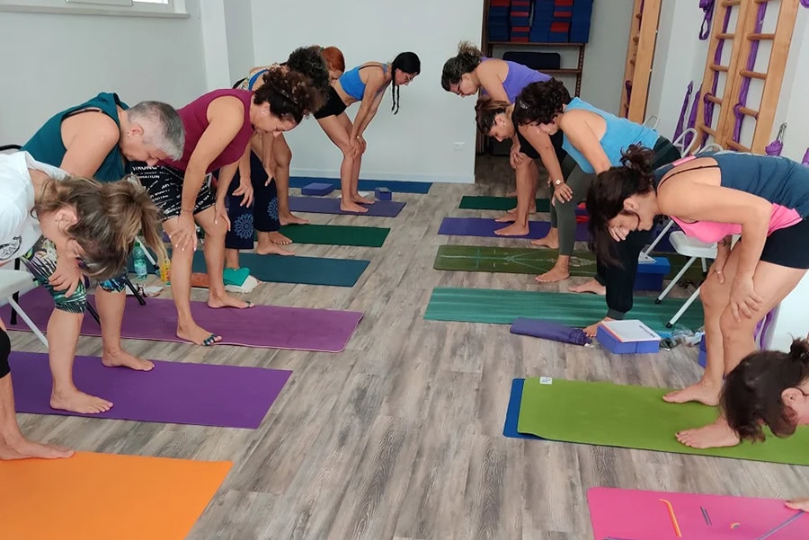 studenti durante il corso di formazione yoga il core